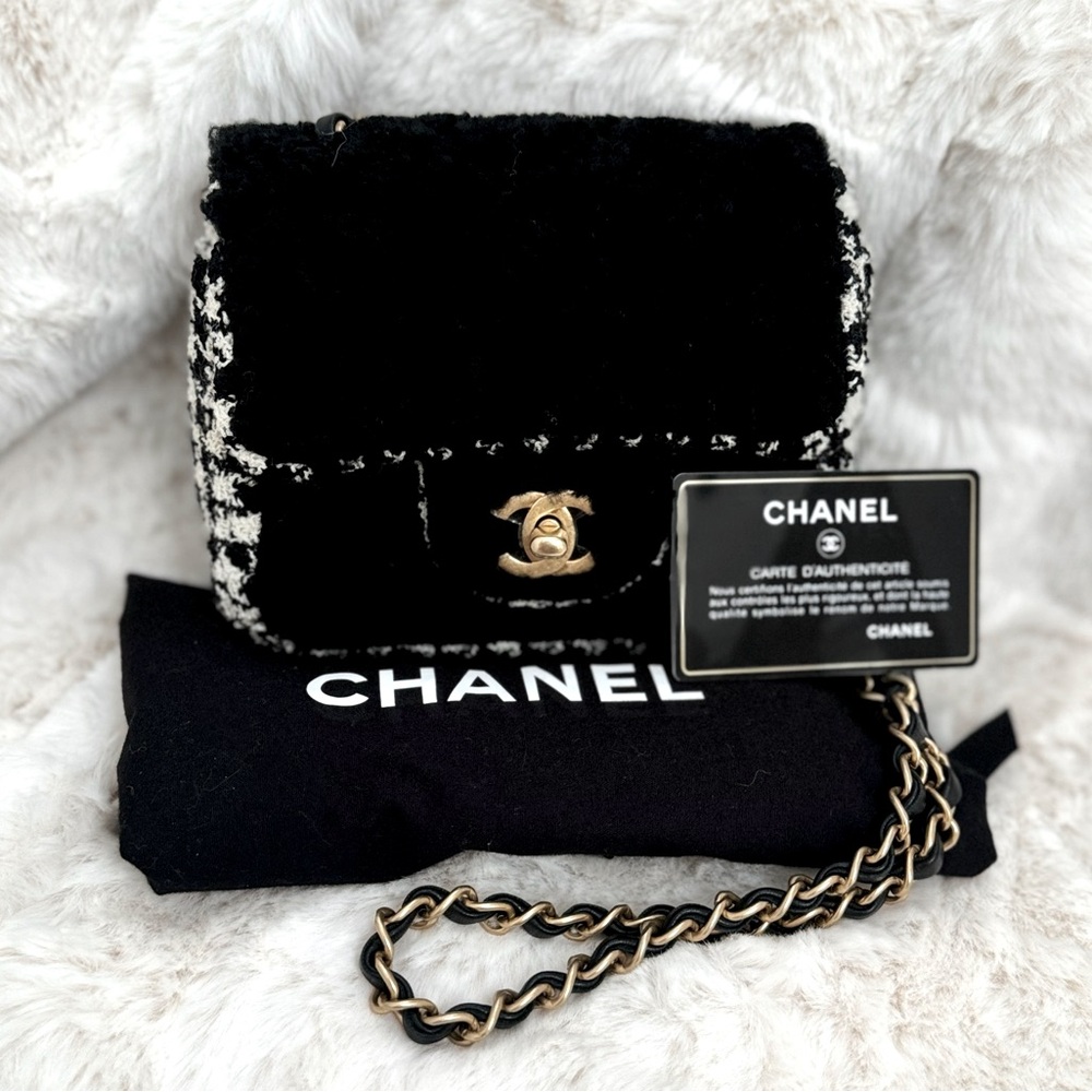 Chanel Tweed Square Mini Classic Flap